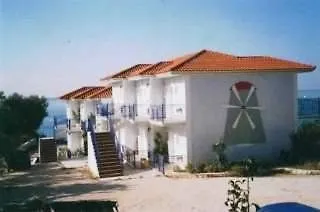 Milos شقة فندقية